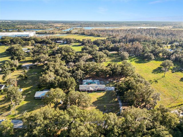 4615 OLD POLK CITY ROAD, Lakeland, FL 33809