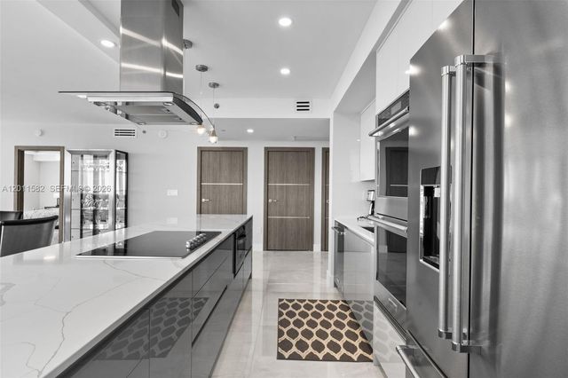 1830 S Ocean Dr 1002, Hallandale Beach, FL 33009