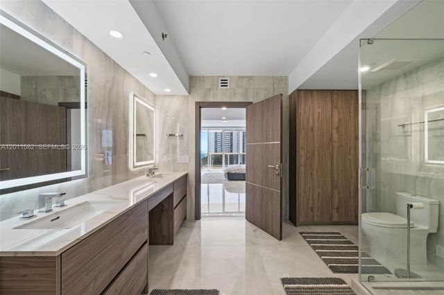 1830 S Ocean Dr 1002, Hallandale Beach, FL 33009