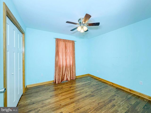 307 BEACON CT, Montross, VA 22520