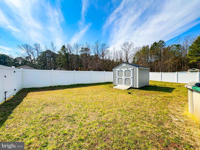 307 BEACON CT, Montross, VA 22520