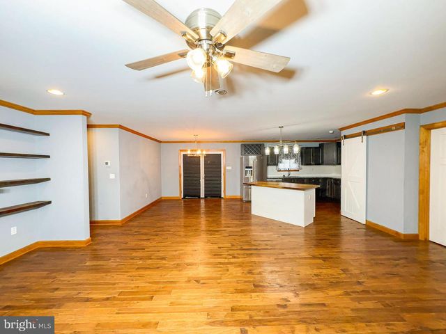 307 BEACON CT, Montross, VA 22520