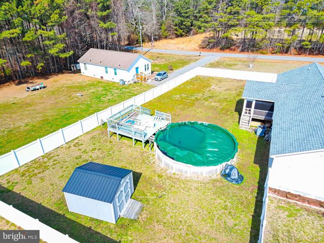 307 BEACON CT, Montross, VA 22520