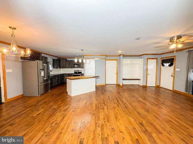 307 BEACON CT, Montross, VA 22520