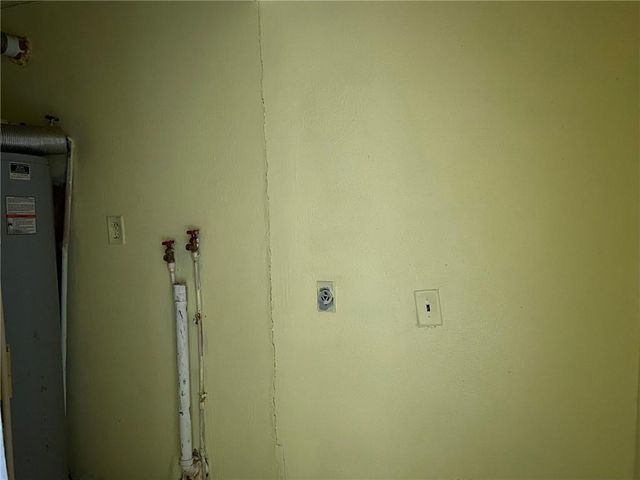 400 Short St Charles Avenue, Mobile, AL 36617