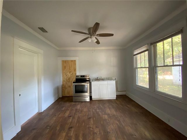 400 Short St Charles Avenue, Mobile, AL 36617