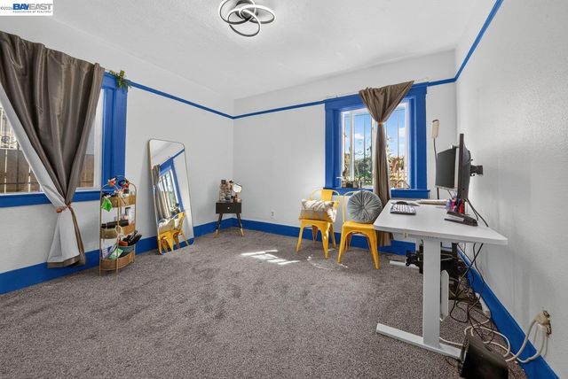 1708 Auseon Ave, Oakland, CA 94621