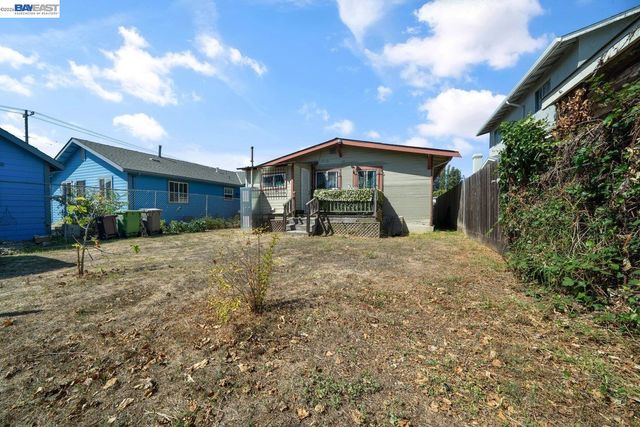 1708 Auseon Ave, Oakland, CA 94621