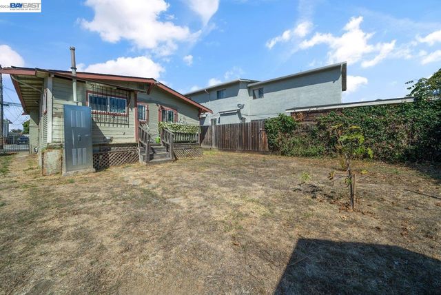 1708 Auseon Ave, Oakland, CA 94621