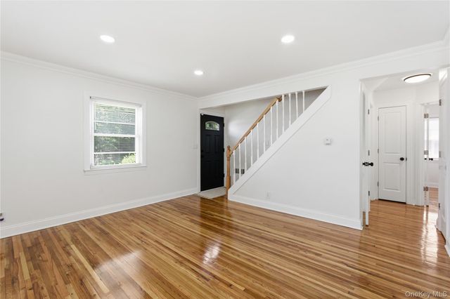 646 Macon Place, Uniondale, NY 11553