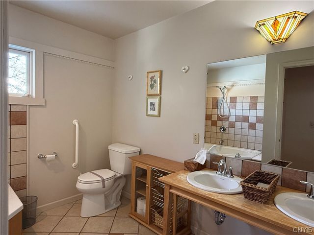 2334 State Route 174, Spafford, NY 13110