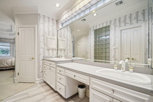 5902 Down Valley CT, Austin, TX 78731