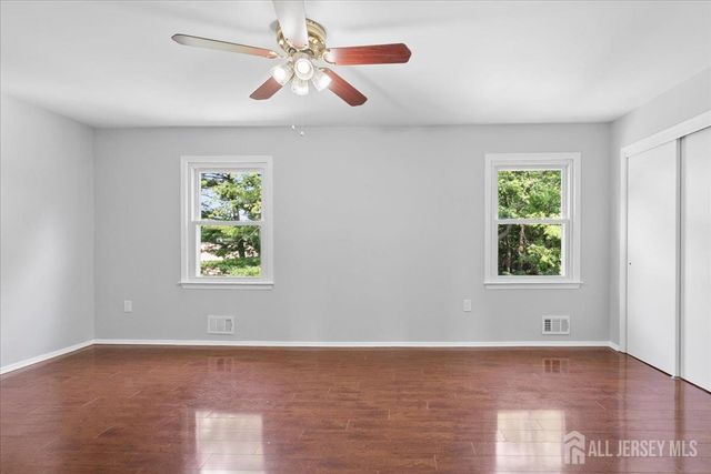 45 Astor Court, Sayreville, NJ 08872