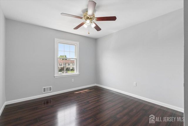 45 Astor Court, Sayreville, NJ 08872