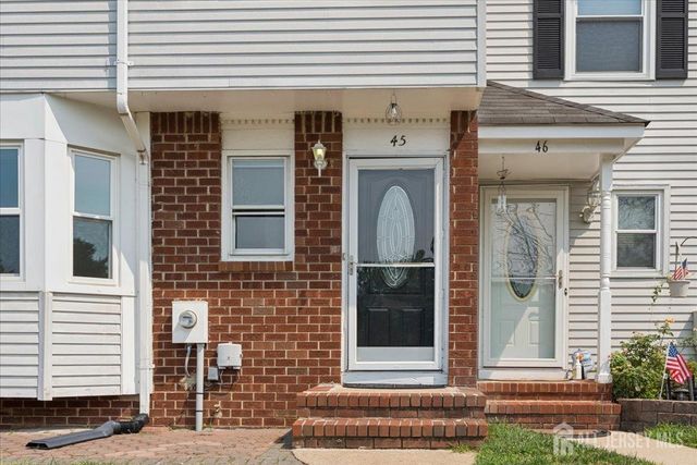 45 Astor Court, Sayreville, NJ 08872