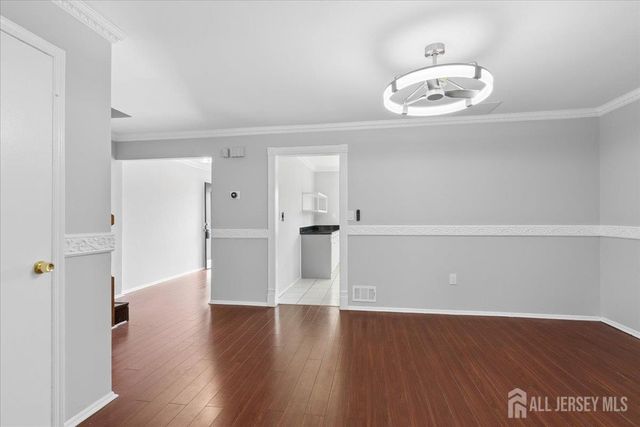 45 Astor Court, Sayreville, NJ 08872