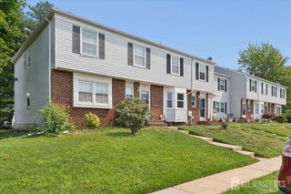 45 Astor Court, Sayreville, NJ 08872