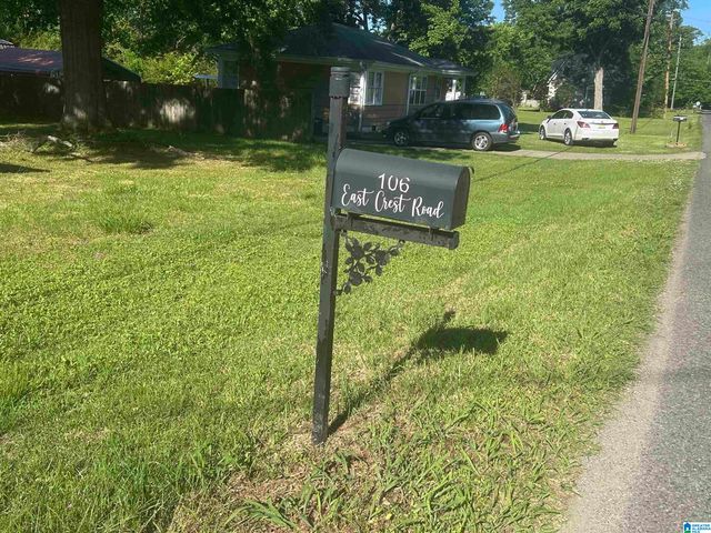 106 E CREST ROAD, Hueytown, AL 35023