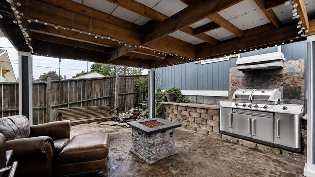 3703 E Courtland Ave, Spokane, WA 99217