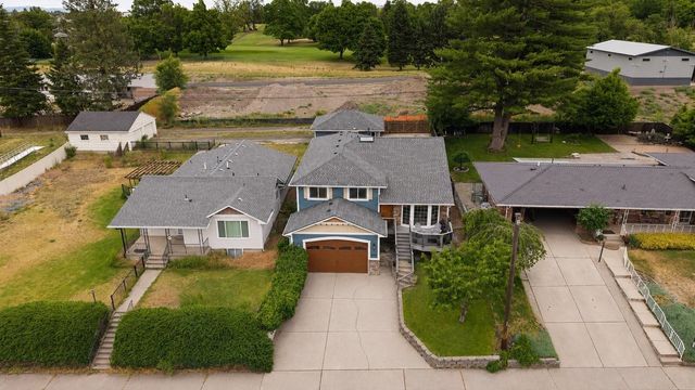 3703 E Courtland Ave, Spokane, WA 99217