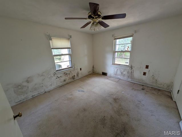 1610 Berkley Lane, Belleville, IL 62226