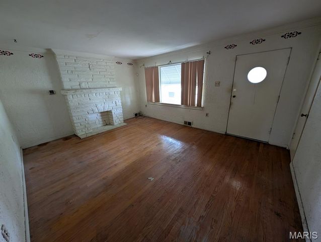 1610 Berkley Lane, Belleville, IL 62226