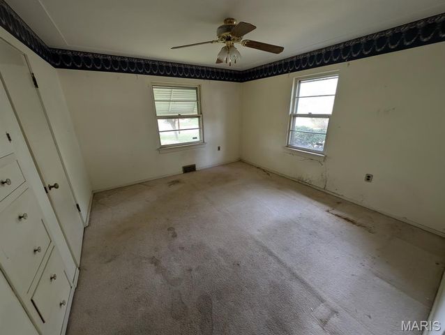 1610 Berkley Lane, Belleville, IL 62226