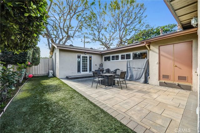 5906 Colbath, Valley Glen, CA 91401