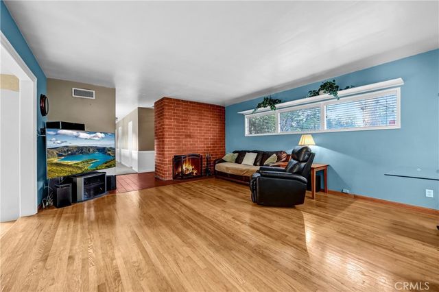 5906 Colbath, Valley Glen, CA 91401
