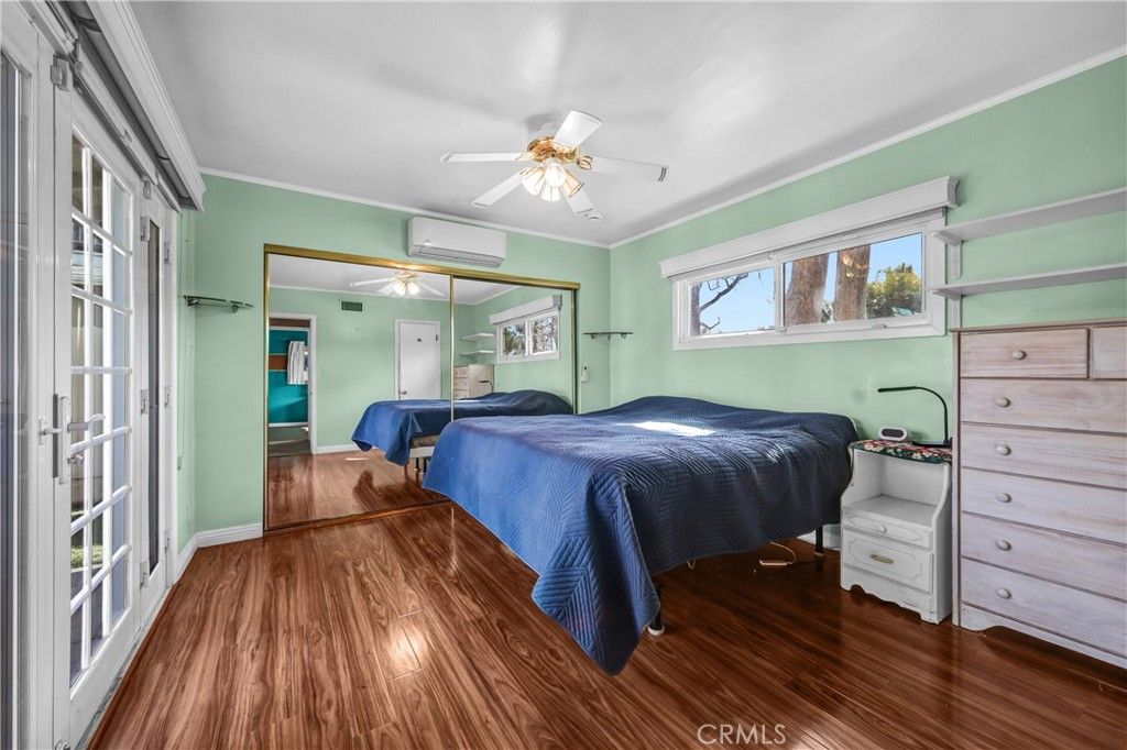 Image 20 of property listing at 5906 Colbath, Valley Glen, CA 91401