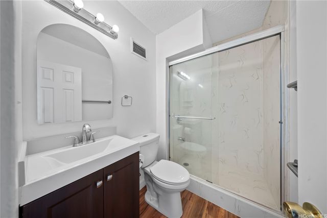 94-249 Waikele Road A304, Waipahu, HI 96797