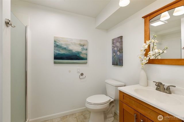 6001 60th Avenue NE, Seattle, WA 98115