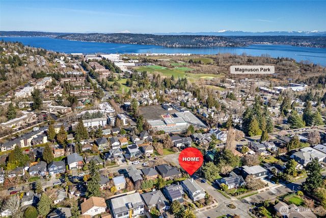 6001 60th Avenue NE, Seattle, WA 98115