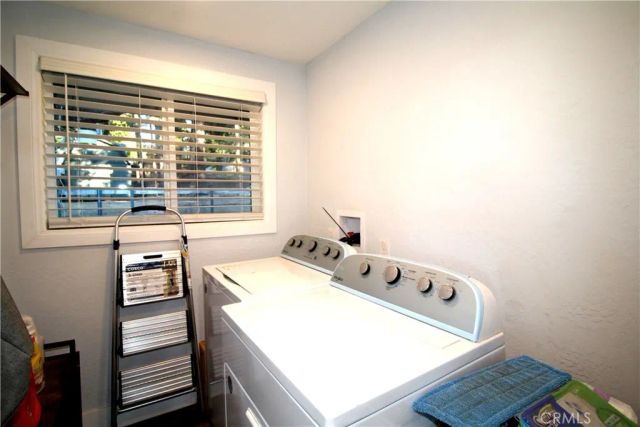 30904 Live Oak Drive, Running Springs, CA 92382