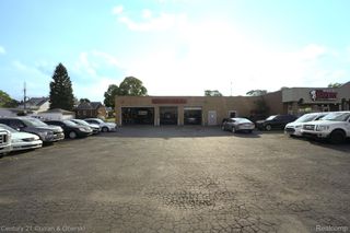 6811 Schaefer Road, Dearborn, MI 48126