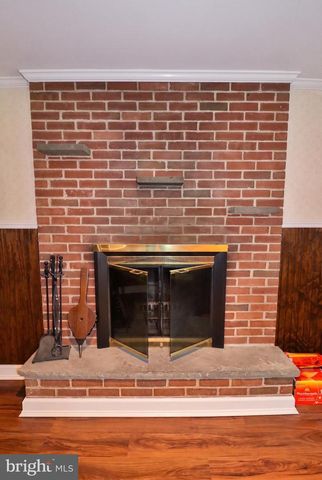 51 MILLER DR, Manheim, PA 17545
