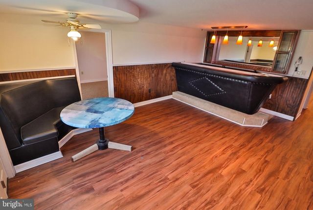 51 MILLER DR, Manheim, PA 17545