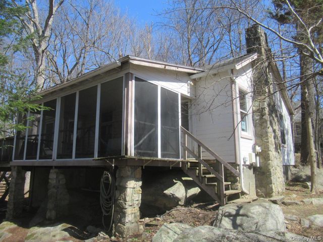 58 Hillside Drive, Mahopac, NY 10541