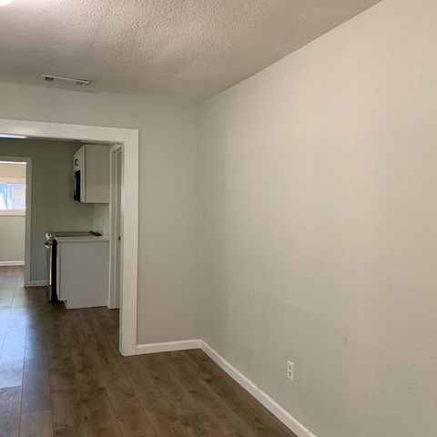 507 E Heron Street, Denison, TX 75021