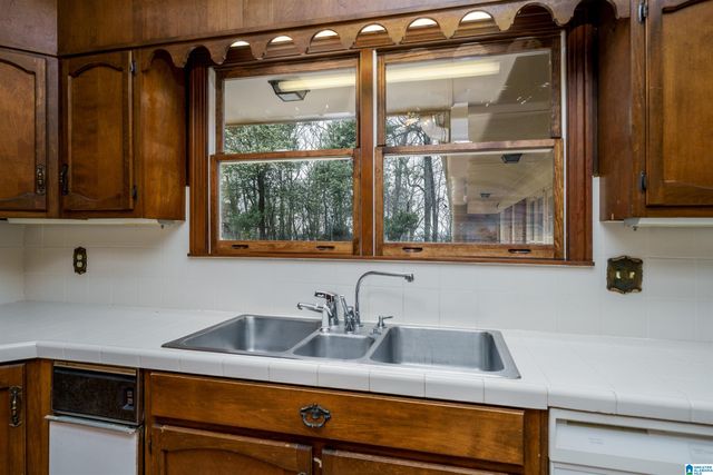 4400 OLD LEEDS ROAD, Mountain Brook, AL 35213