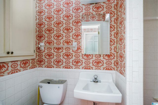 4400 OLD LEEDS ROAD, Mountain Brook, AL 35213