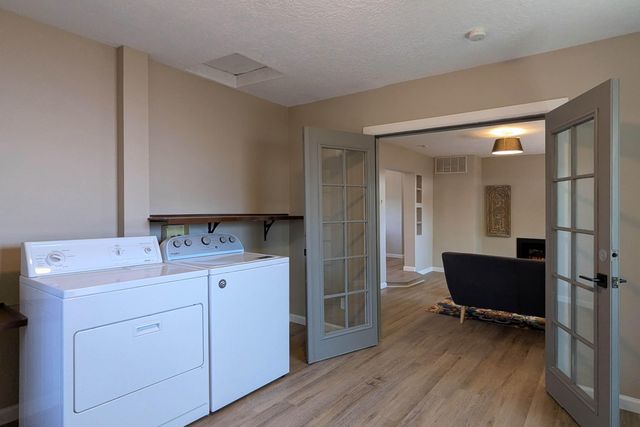 10031 Guadalupe Trail NW A, Albuquerque, NM 87114