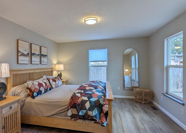 10031 Guadalupe Trail NW A, Albuquerque, NM 87114