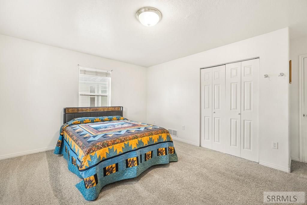 Image 16 of property listing at 855 E Walnut Street, Pocatello, ID 83201