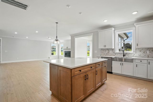3214 Mcharney Drive 34, Harrisburg, NC 28075