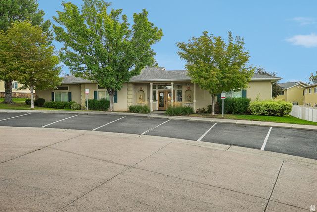 4772 W ARNO CT, West Jordan, UT 84084