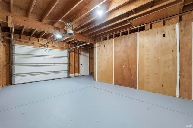 517 Springbrook Road, Fort Wayne, IN 46825