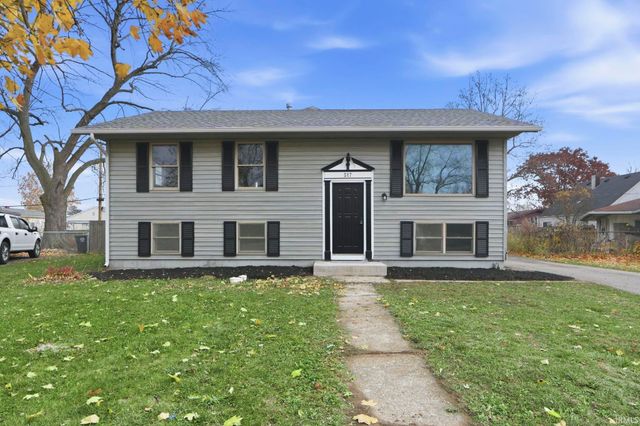 517 Springbrook Road, Fort Wayne, IN 46825