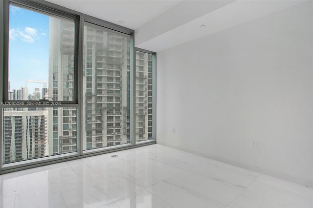 300 Biscayne Boulevard Way 3108, Miami, FL 33131