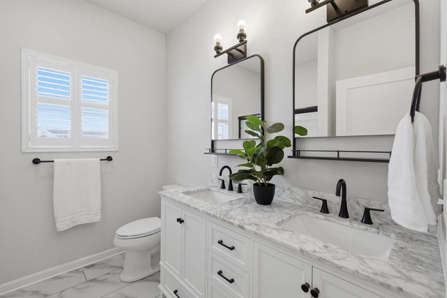 6480 Revere Pass, Deforest, WI 53532